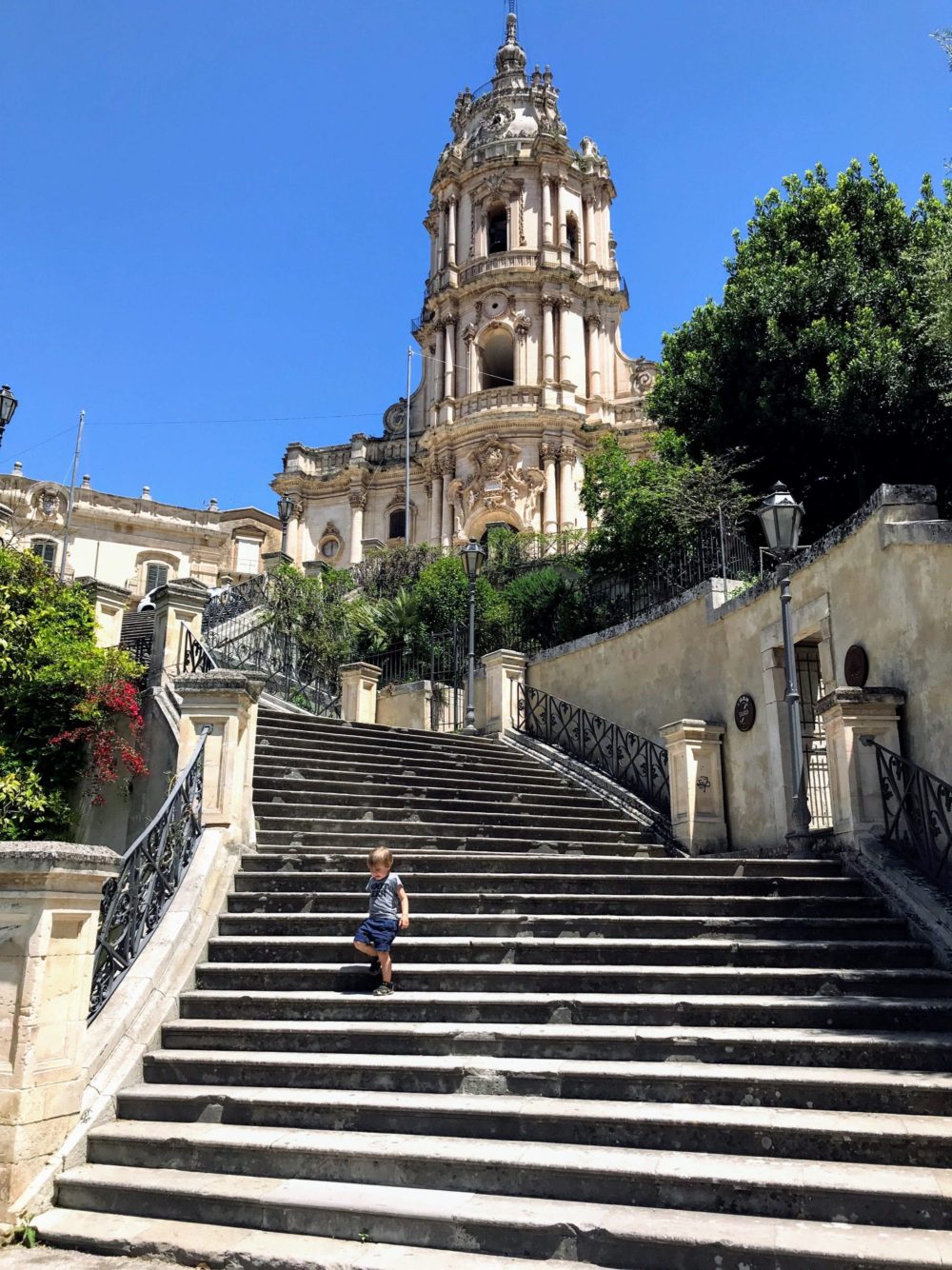 Entry to Gli Orti Di San Giorgio via the Stairway to Duomo San Giorgio